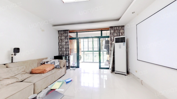 鹏程花苑二手房实景图