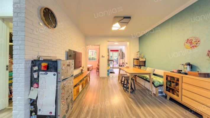 中冶圣乔维斯二手房实景图