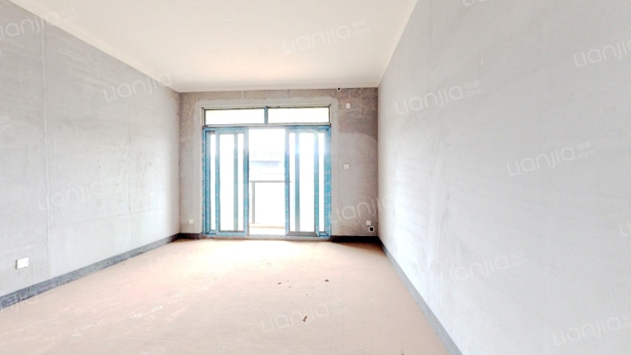 保亿湖山鹿鸣二期二手房实景图