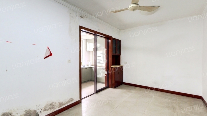 绣衣新村西区二手房实景图