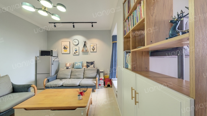 建工新康桥二手房实景图