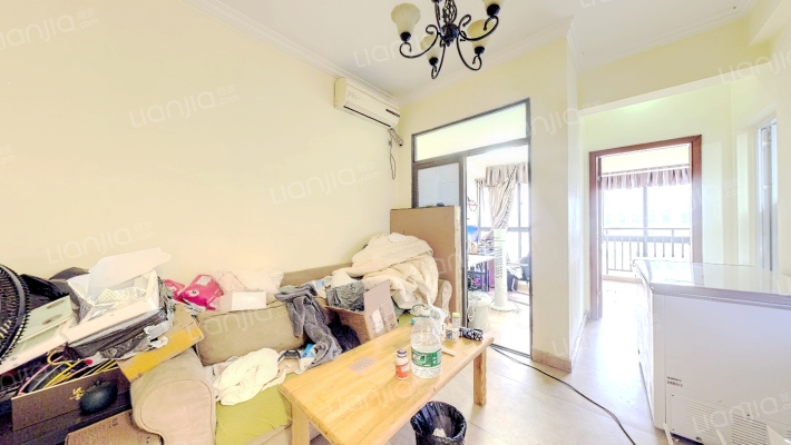 青年一号二手房实景图