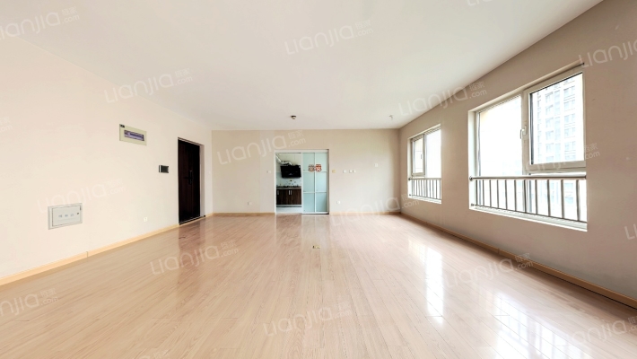 舜兴东方二手房实景图