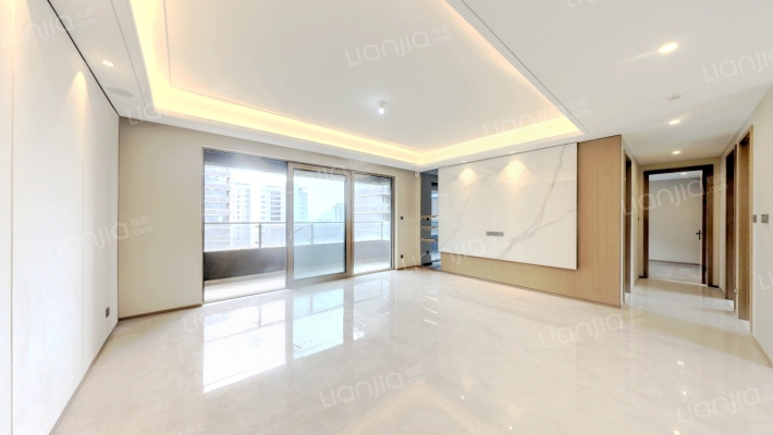 绿地新里铂瑞公馆二手房实景图