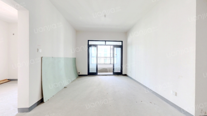 万达华城四期二手房实景图