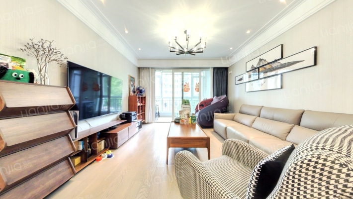 大华朗香花园(四期)二手房实景图