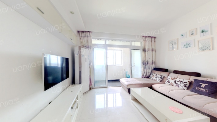 复地上城国际公寓二手房实景图