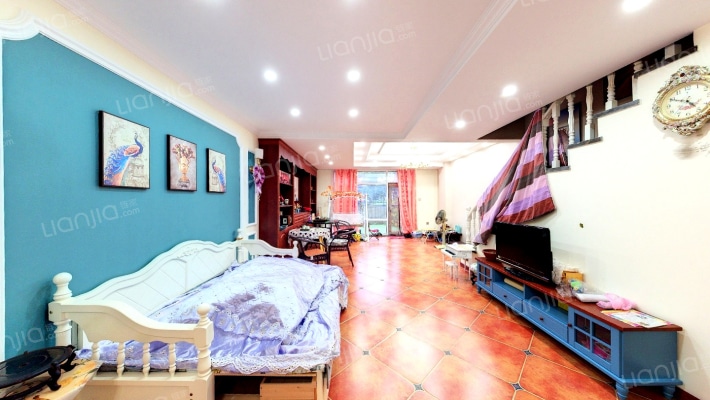 汇置湖畔公园二手房实景图