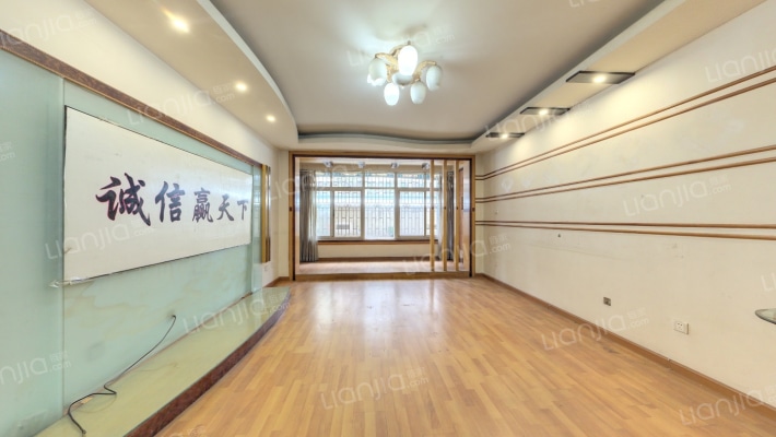 西藏阳光苑二手房实景图