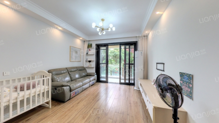 财富新地花园二手房实景图