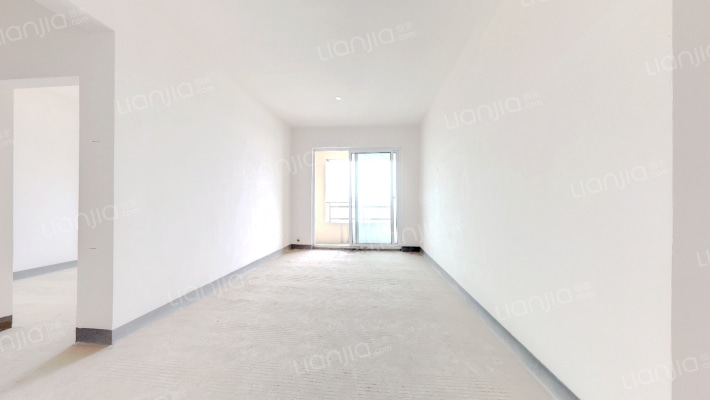 荣盛锦绣南山B区二手房实景图