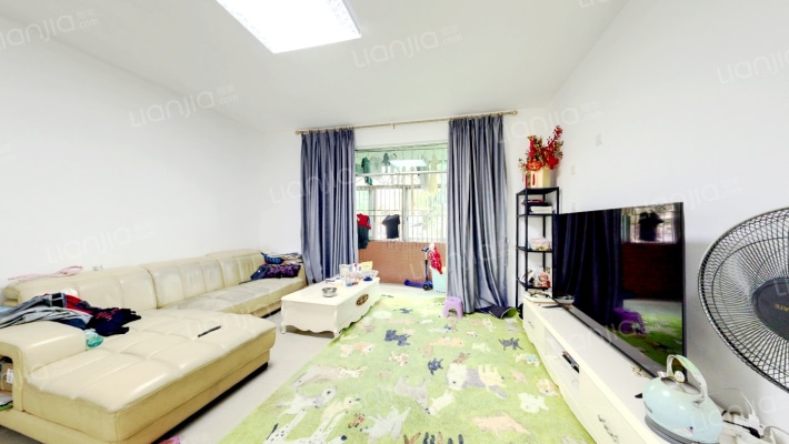 新龙岗花园北区二手房实景图