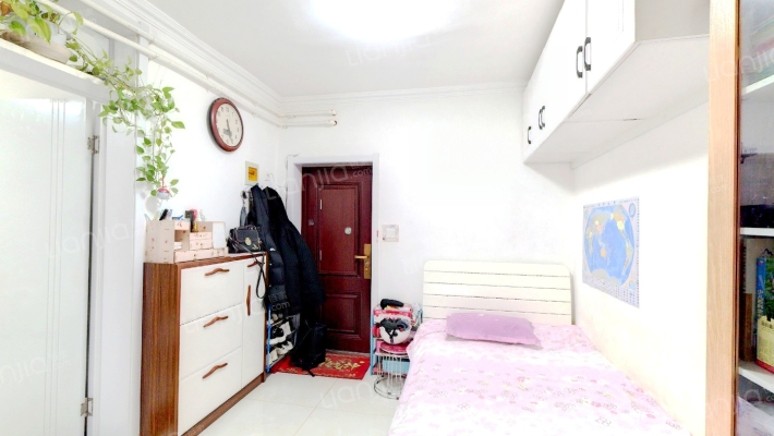 新石小区二手房实景图