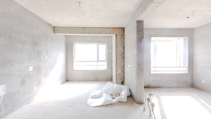 通用一城山河二手房实景图