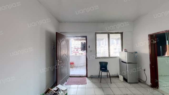 西区沙朗恒苑路二手房实景图