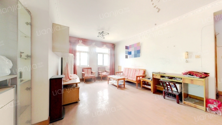 人信·奥林苑二手房实景图