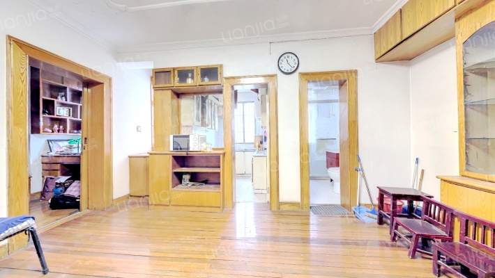 花卉小区二手房实景图