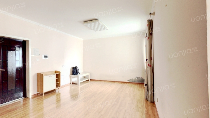 升龙国际C区二手房实景图