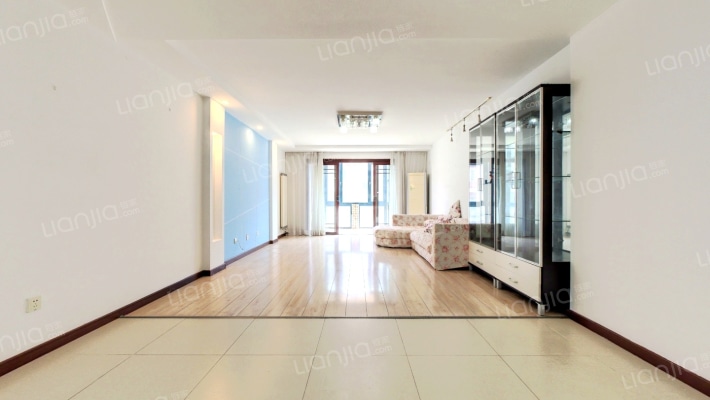 新奥洋房二手房实景图