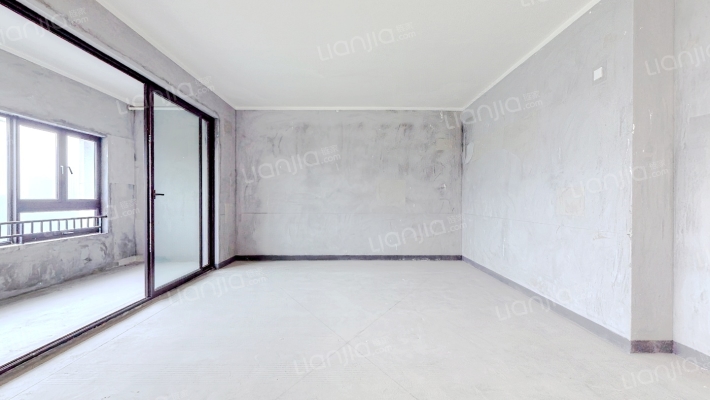 鲁能泰山7号三街区二手房实景图