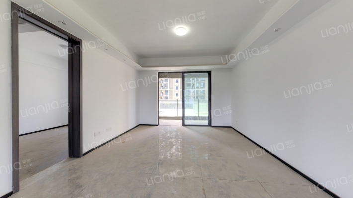 新旅明樾府二手房实景图