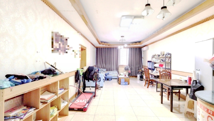 洪逸新村二手房实景图