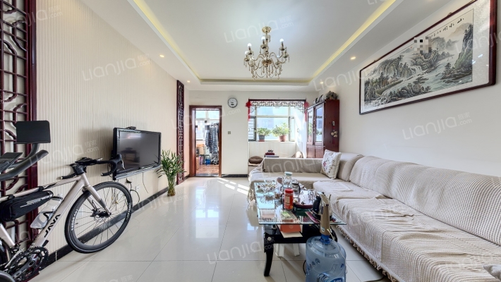 果岭小镇二手房实景图