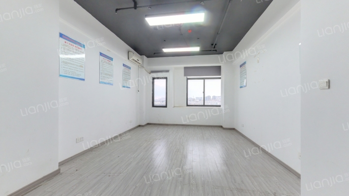 顾家欧亚达商业广场二手房实景图