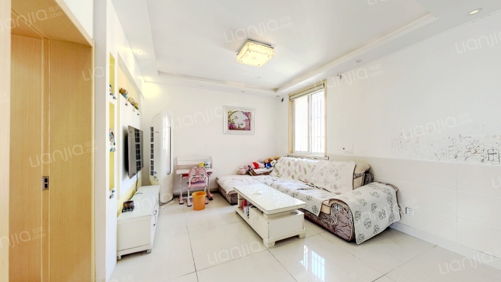 美丽新苑二手房实景图