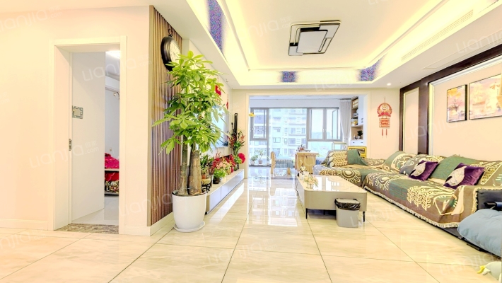 天府欣苑西区二手房实景图