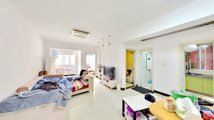 建鸿达现代公寓二手房实景图