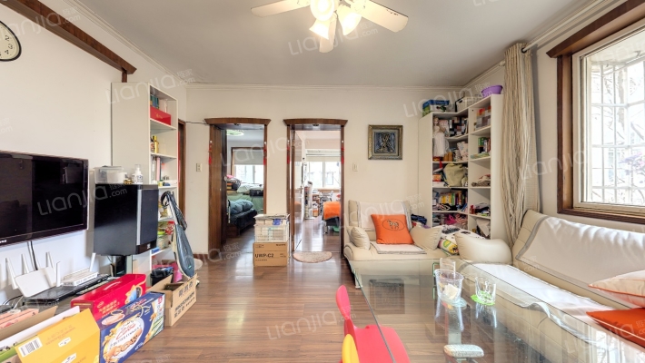 师苑新村二手房实景图