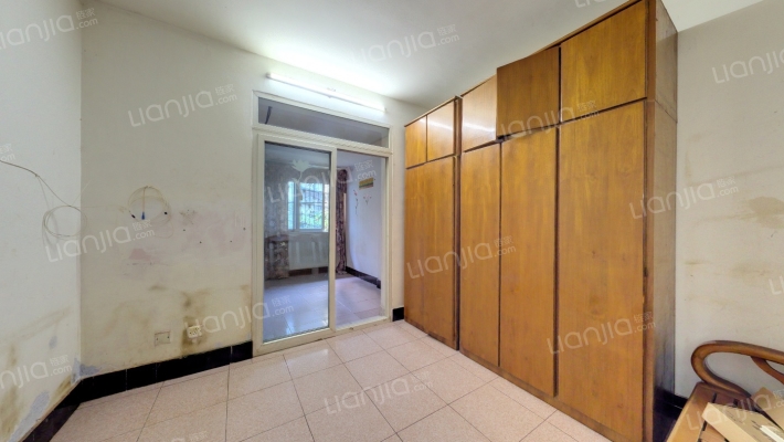 棕南西街1号二手房实景图