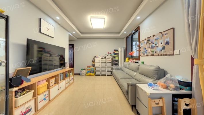 中信泰富又一城二期二手房实景图