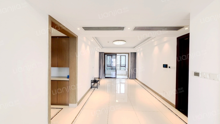 国贸天峯二手房实景图