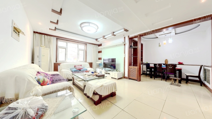 宾谷街822号二手房实景图