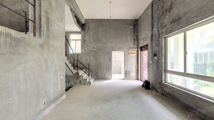 南郊花园(别墅)二手房实景图