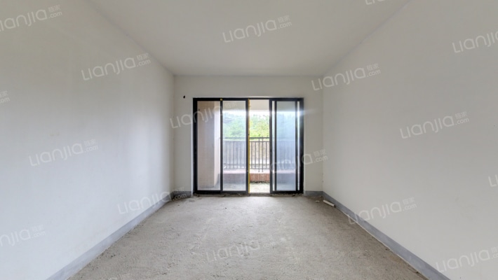 天基叠彩领峰二手房实景图