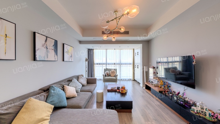 上城中央F组团二手房实景图