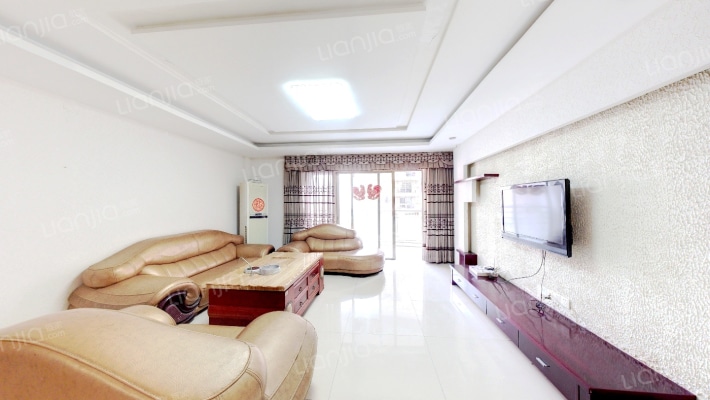 世纪海湾二期二手房实景图