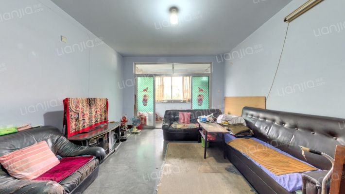 交大庭院二手房实景图