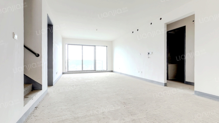 芸台漫汀二手房实景图