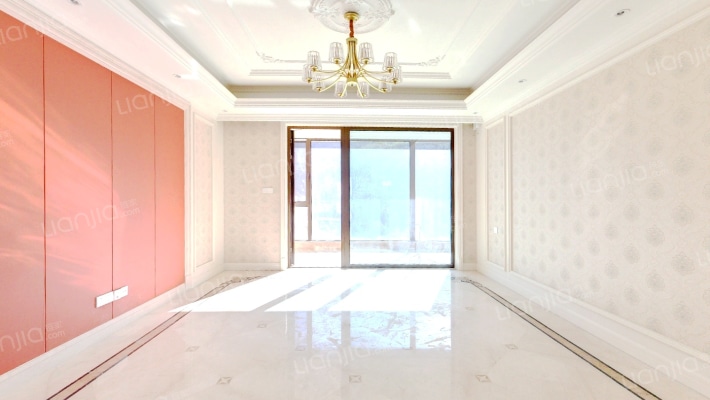 波尔多小镇二手房实景图