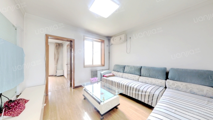 海红住宅小区二手房实景图