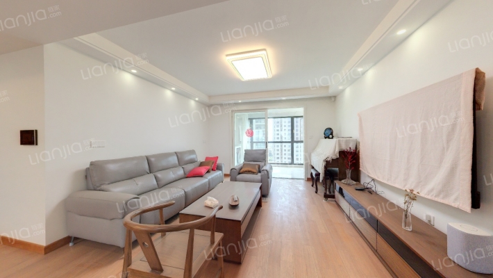 雍福龙庭二手房实景图