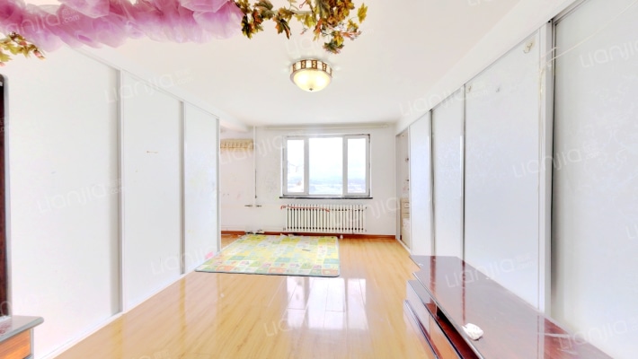 上游街二手房实景图