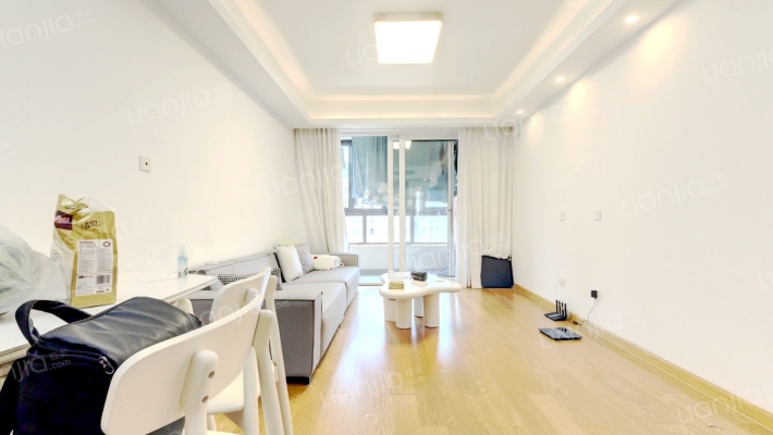 信达蓝尊二手房实景图