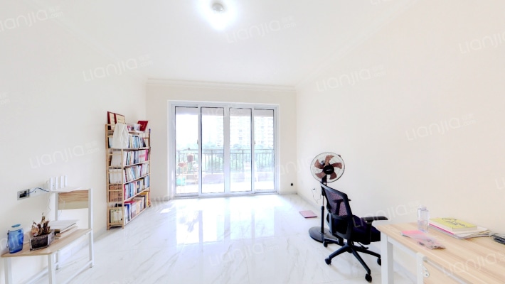 碧桂园凤凰城水蓝湾二手房实景图