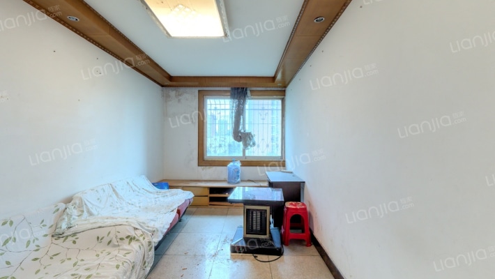 安装公司宿舍二手房实景图