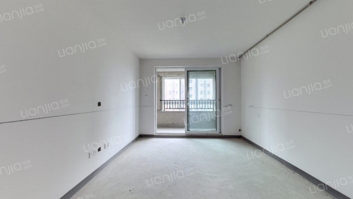 湖光晨樾二手房实景图